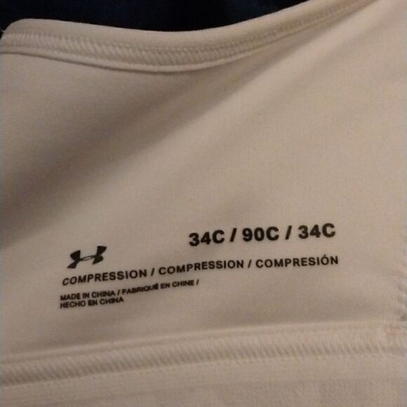 Under Armour - Picture 5 of 5